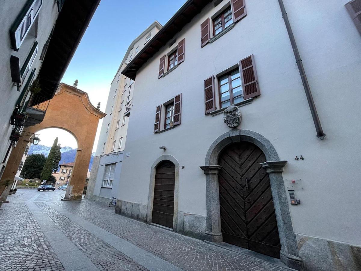 Palazzo Giani Apartment Chiavenna Exterior photo